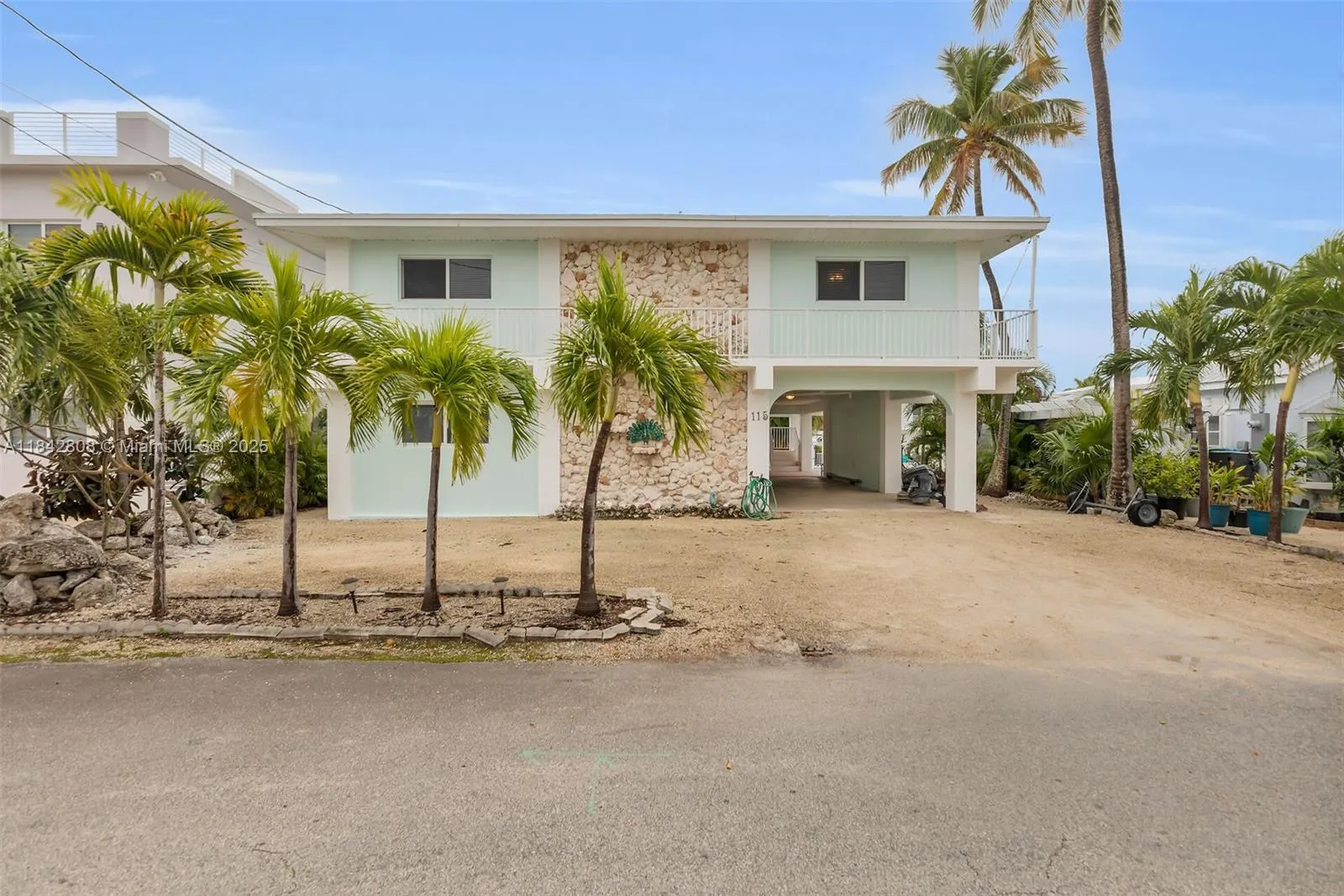 115 Primrose Ln