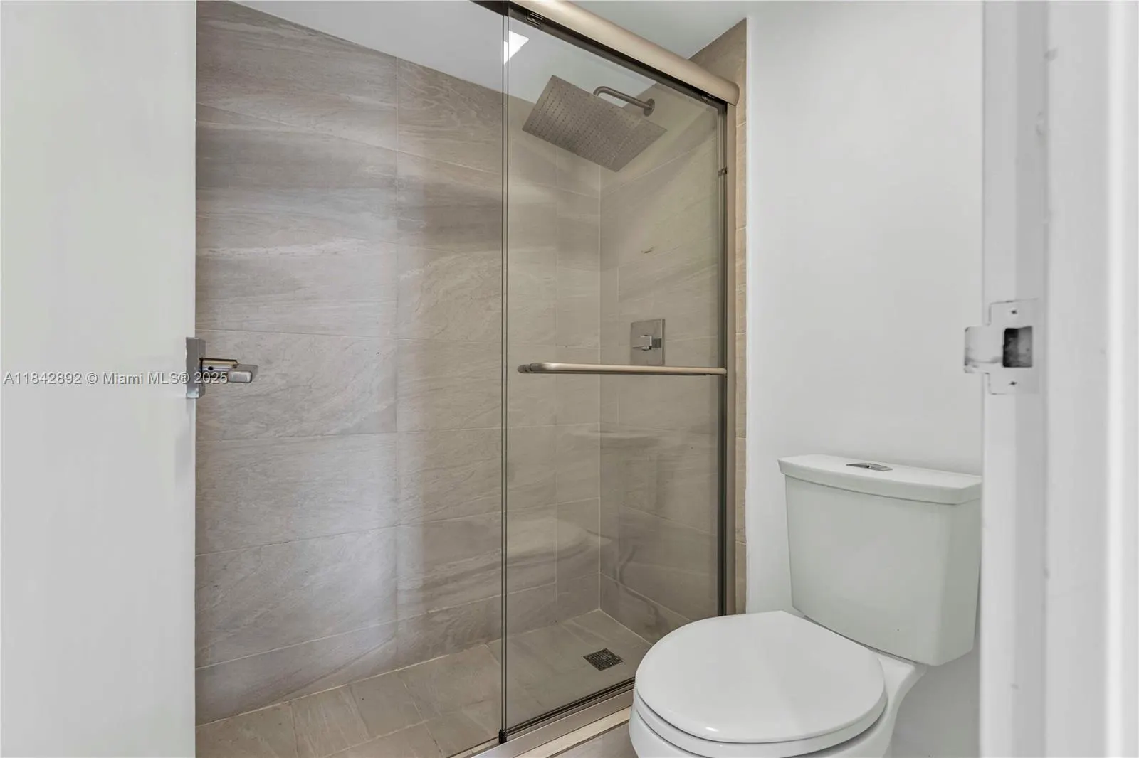 100 Bayview Dr, #508