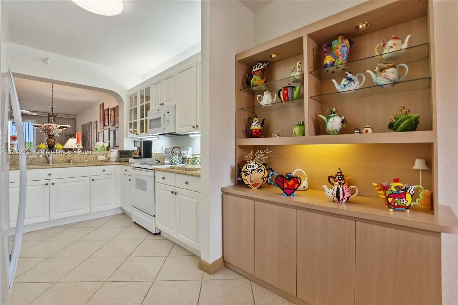 7623 Southampton Ter, #204