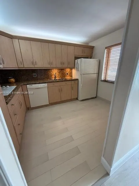 16491 Blatt Blvd, #104