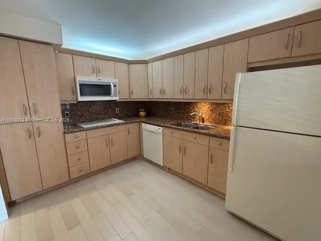 16491 Blatt Blvd, #104