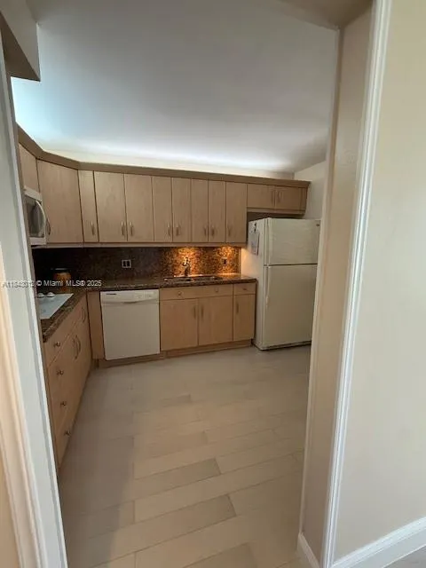 16491 Blatt Blvd, #104