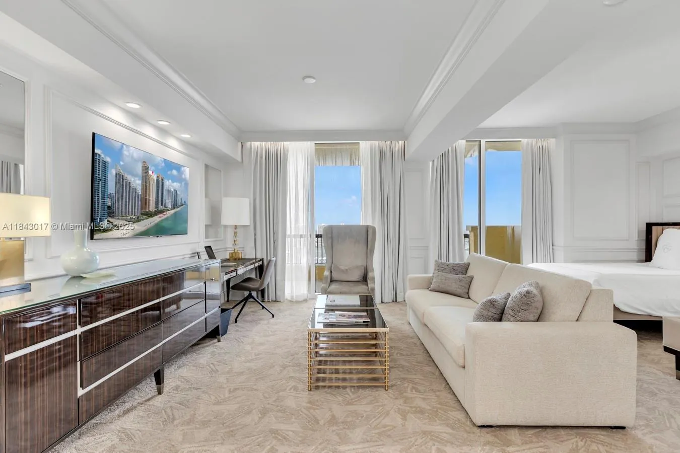 17875 Collins Ave, #2703