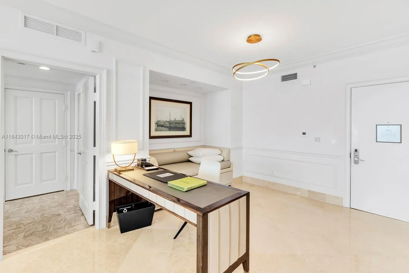 17875 Collins Ave, #2703