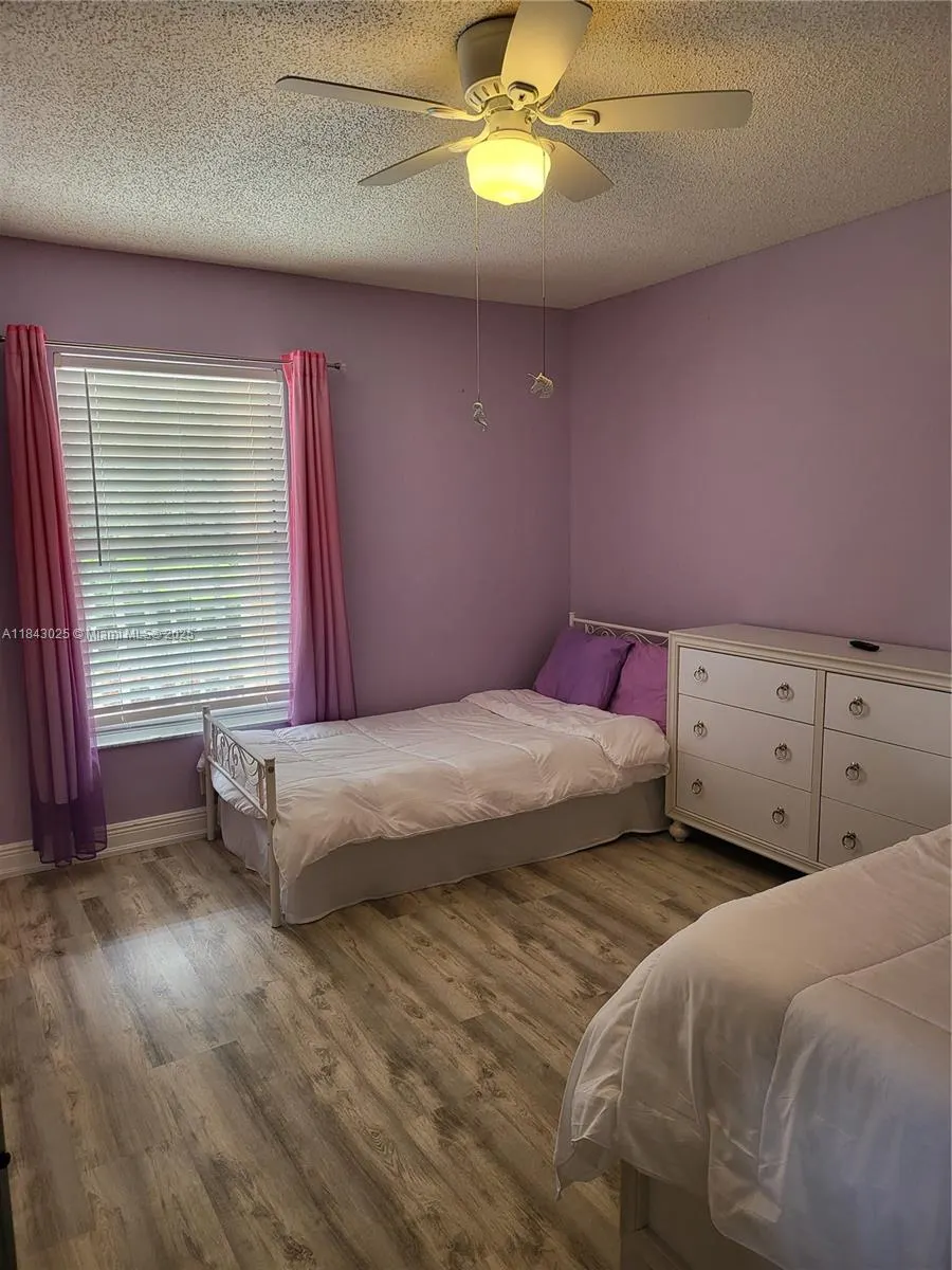 575 Augusta, #8