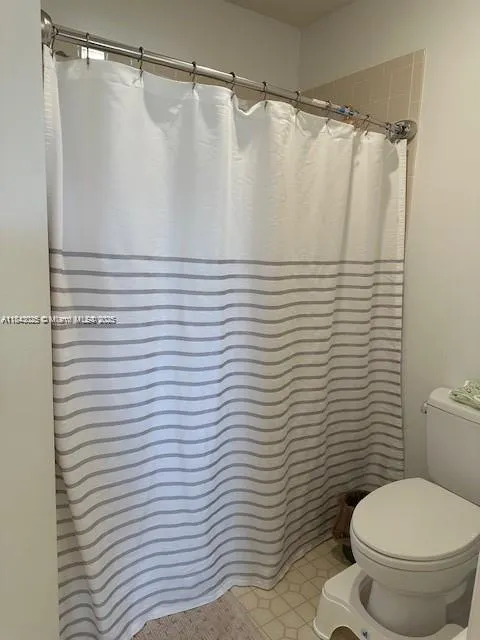 575 Augusta, #8