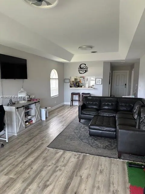 575 Augusta, #8