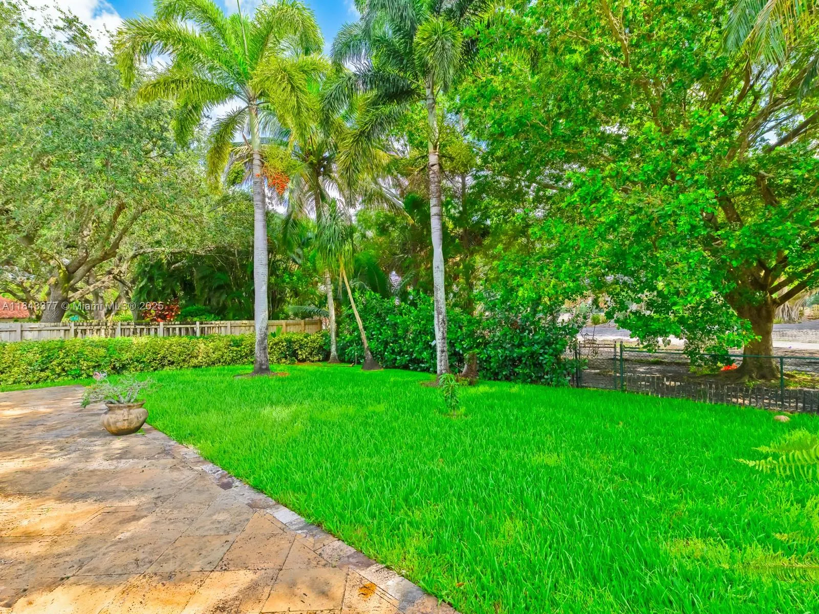 1030 SW 91st Ave
