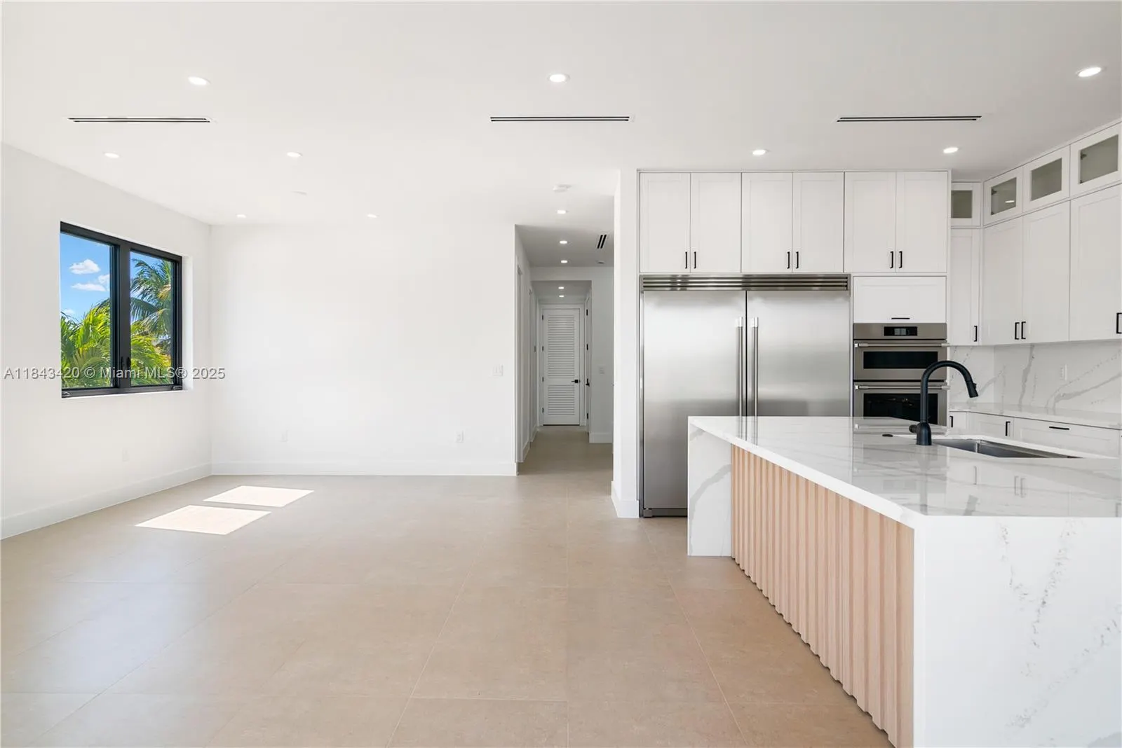 27 Ocean Dr