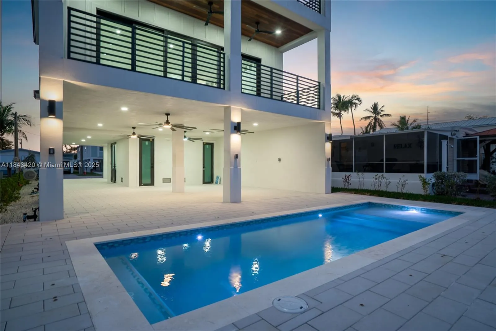 27 Ocean Dr