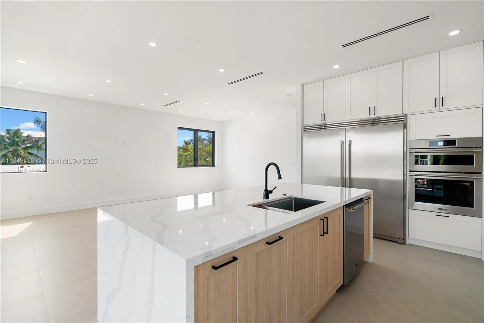 27 Ocean Dr