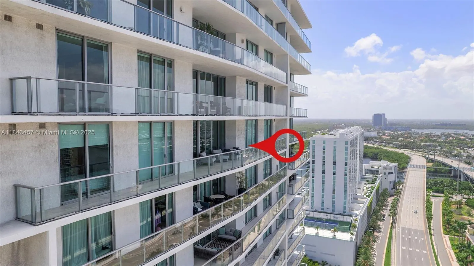 330 Sunny Isles Blvd, #5-LPH03