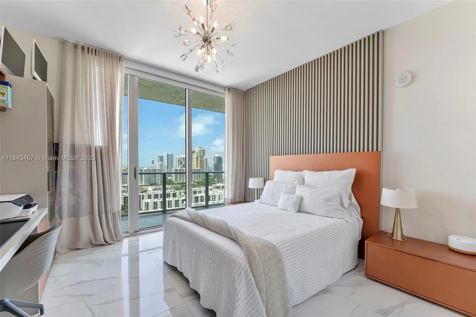330 Sunny Isles Blvd, #5-LPH03