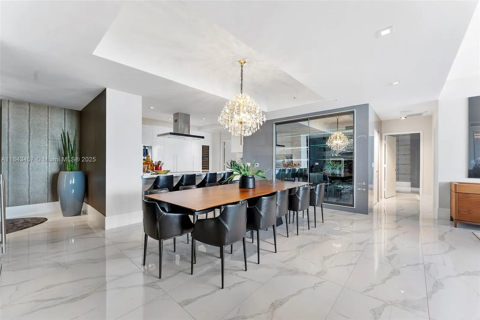 330 Sunny Isles Blvd, #5-LPH03