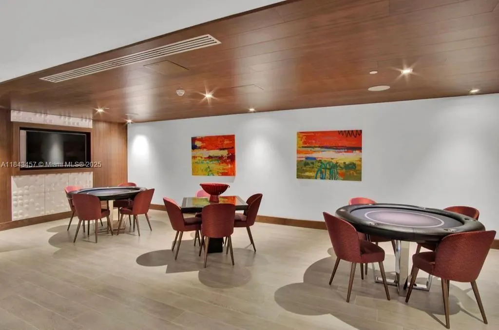 330 Sunny Isles Blvd, #5-LPH03
