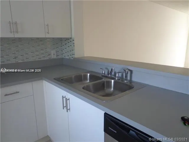 5200 NW 31st Ave, #214