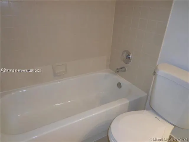 5200 NW 31st Ave, #214