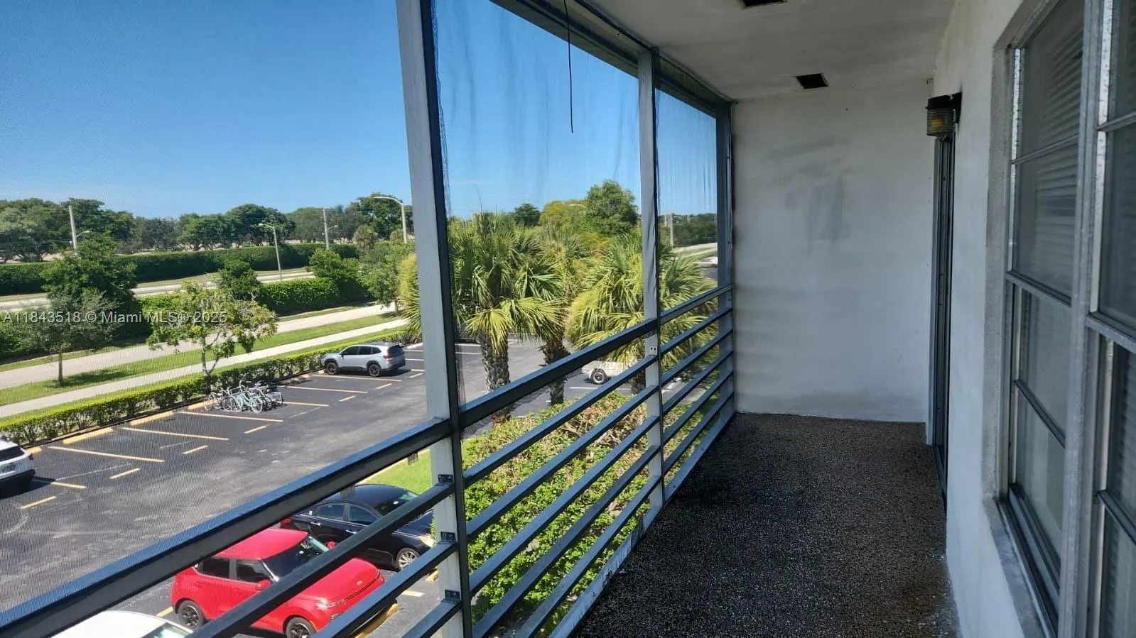 206 Suffolk E, #206