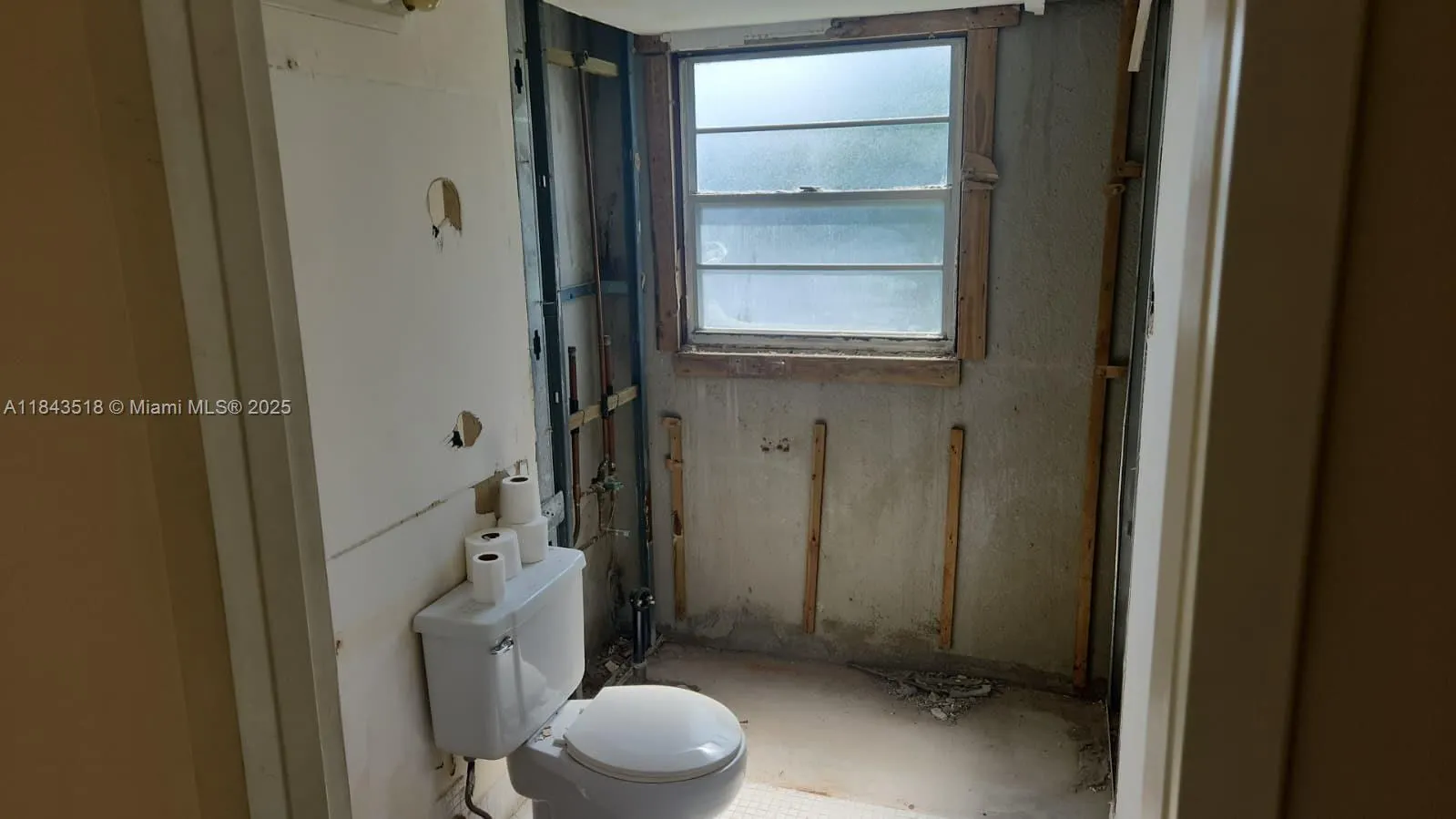 206 Suffolk E, #206