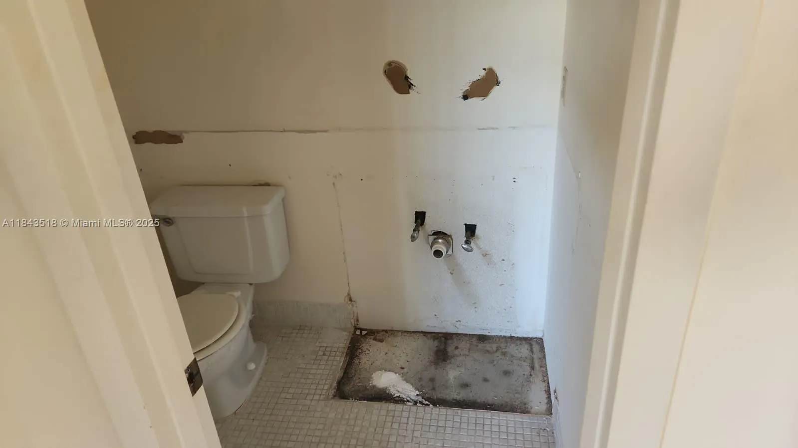 206 Suffolk E, #206
