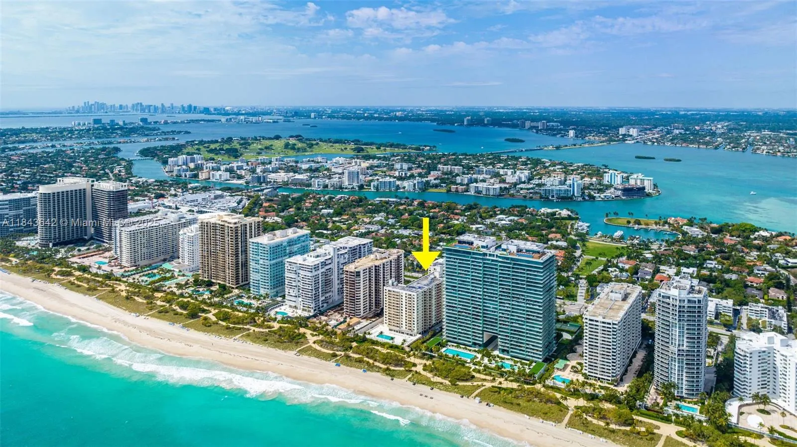 10185 Collins Ave, #1211