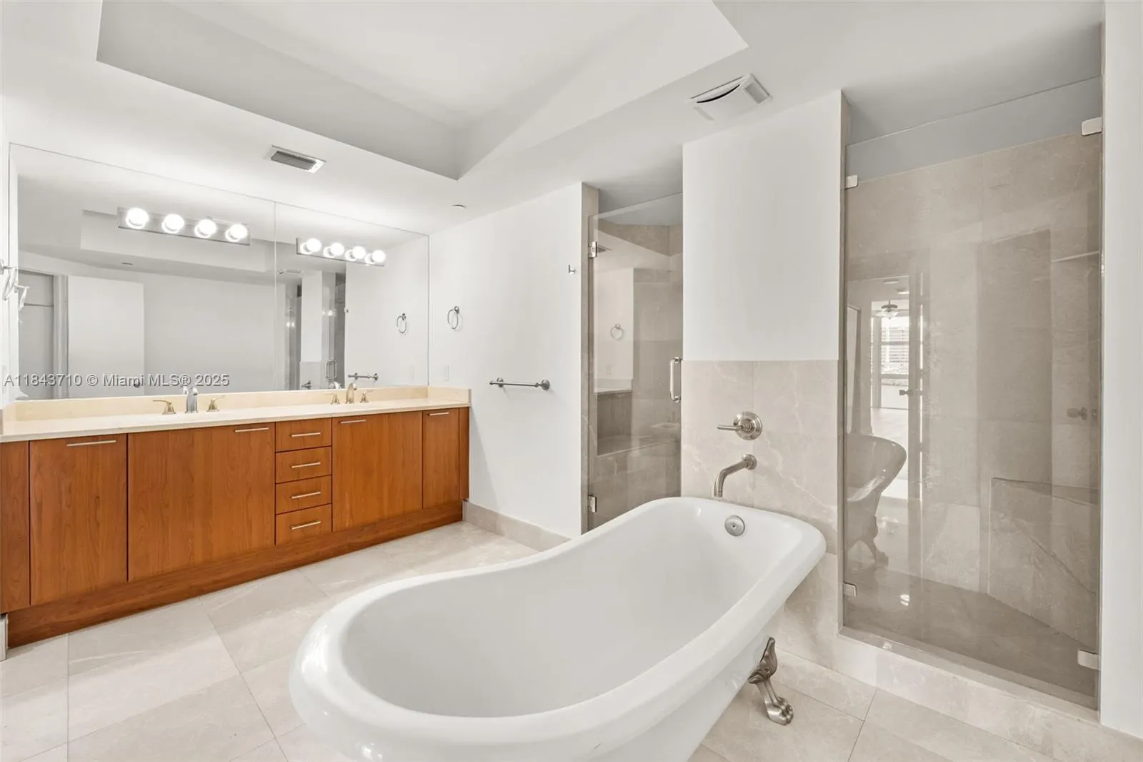 3301 NE 183rd St, #508