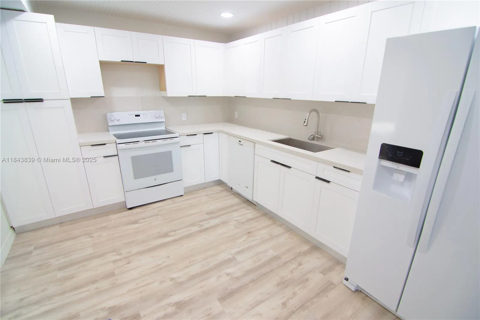 74560 Overseas Hwy, #2