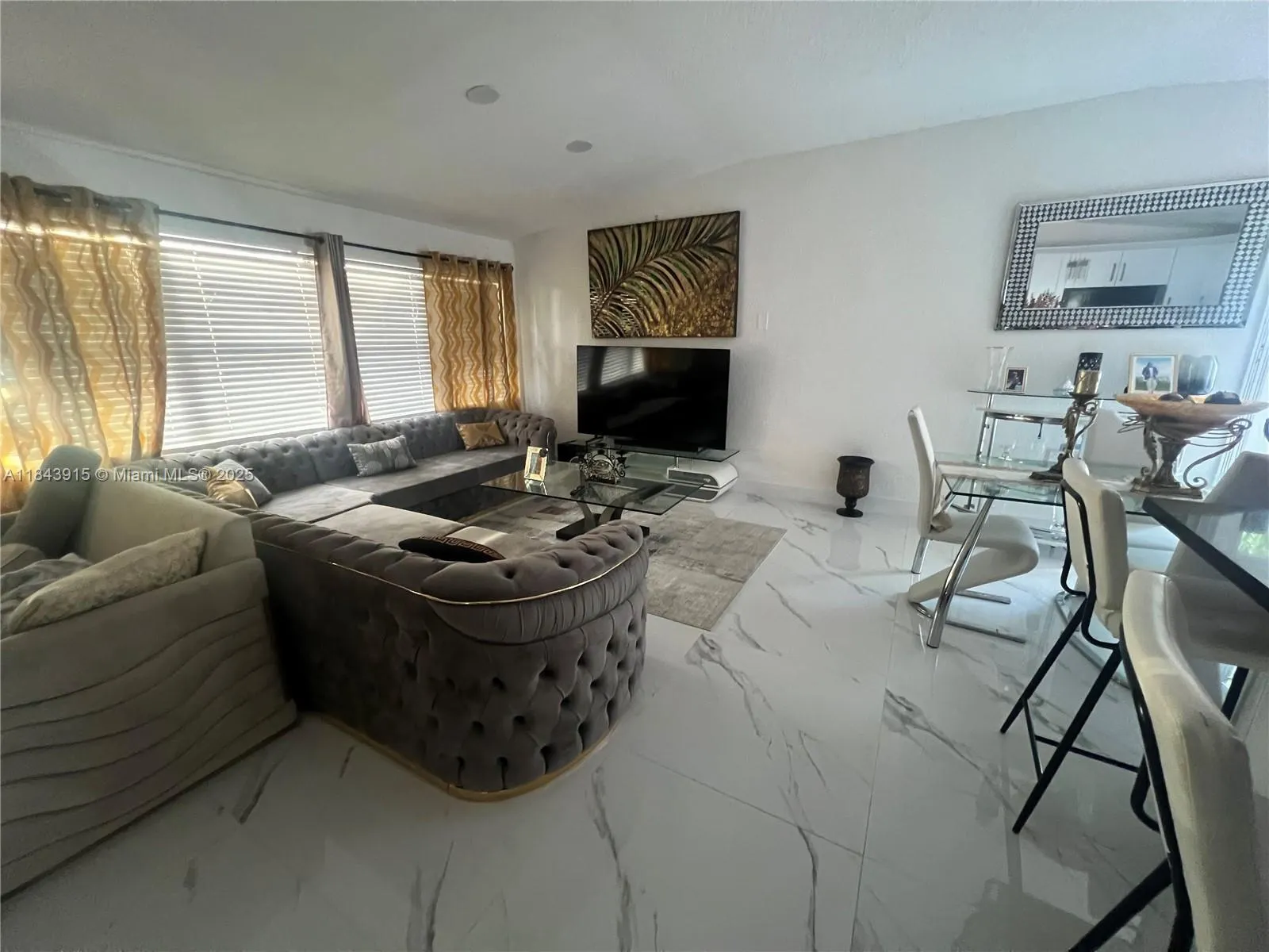 1216 SW 30th Ave