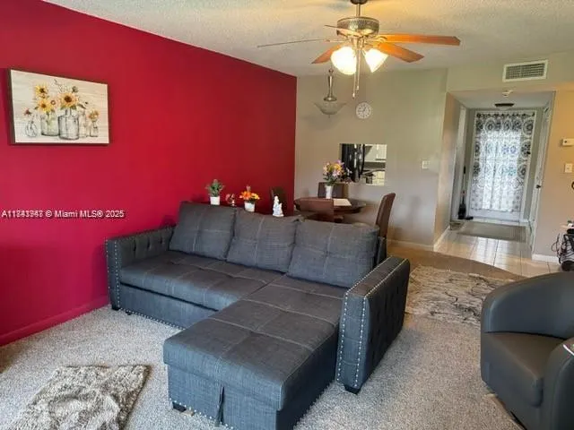 2711 N Pine Island Rd, #211