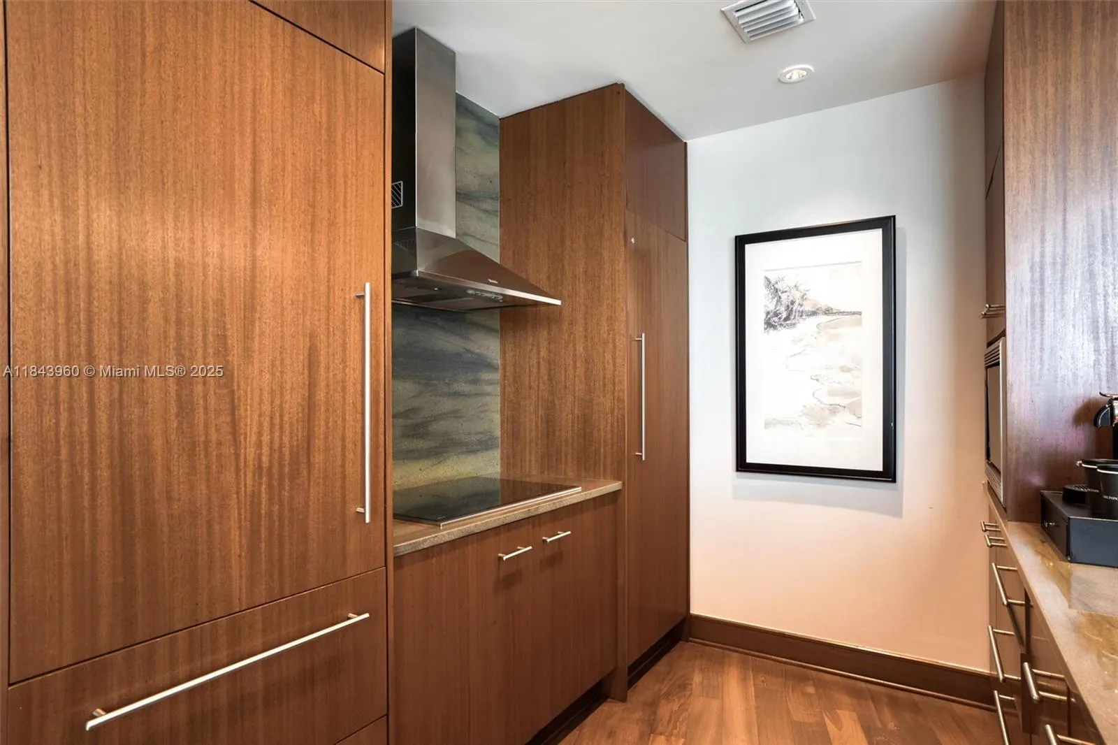 10295 Collins Ave #1014