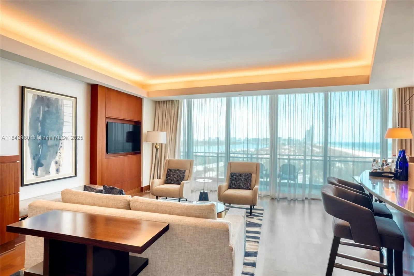 10295 Collins Ave #1014