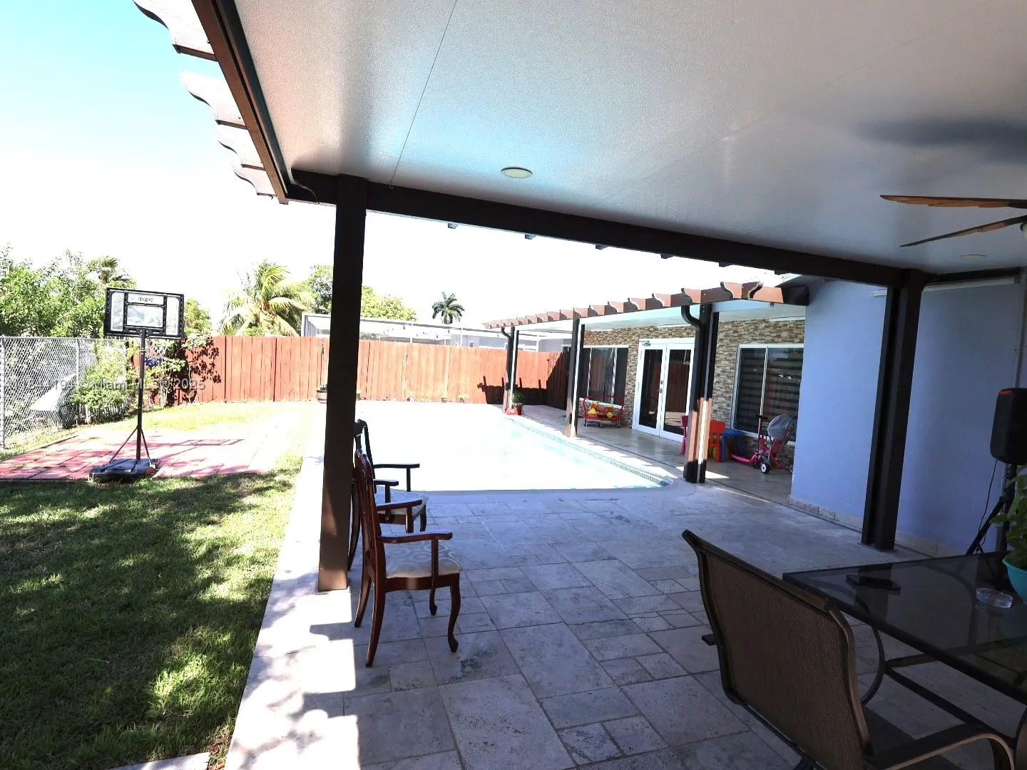 9170 NW 24th Pl