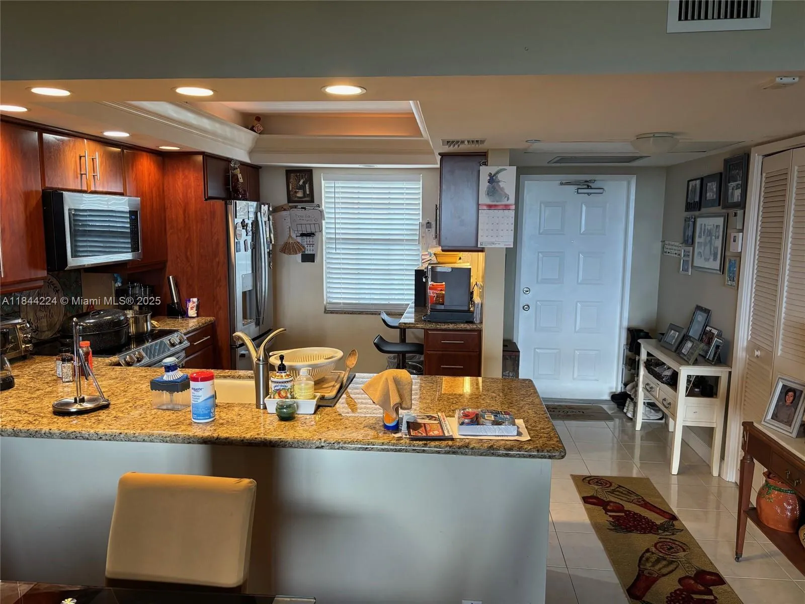 3507 Oaks Way, #805