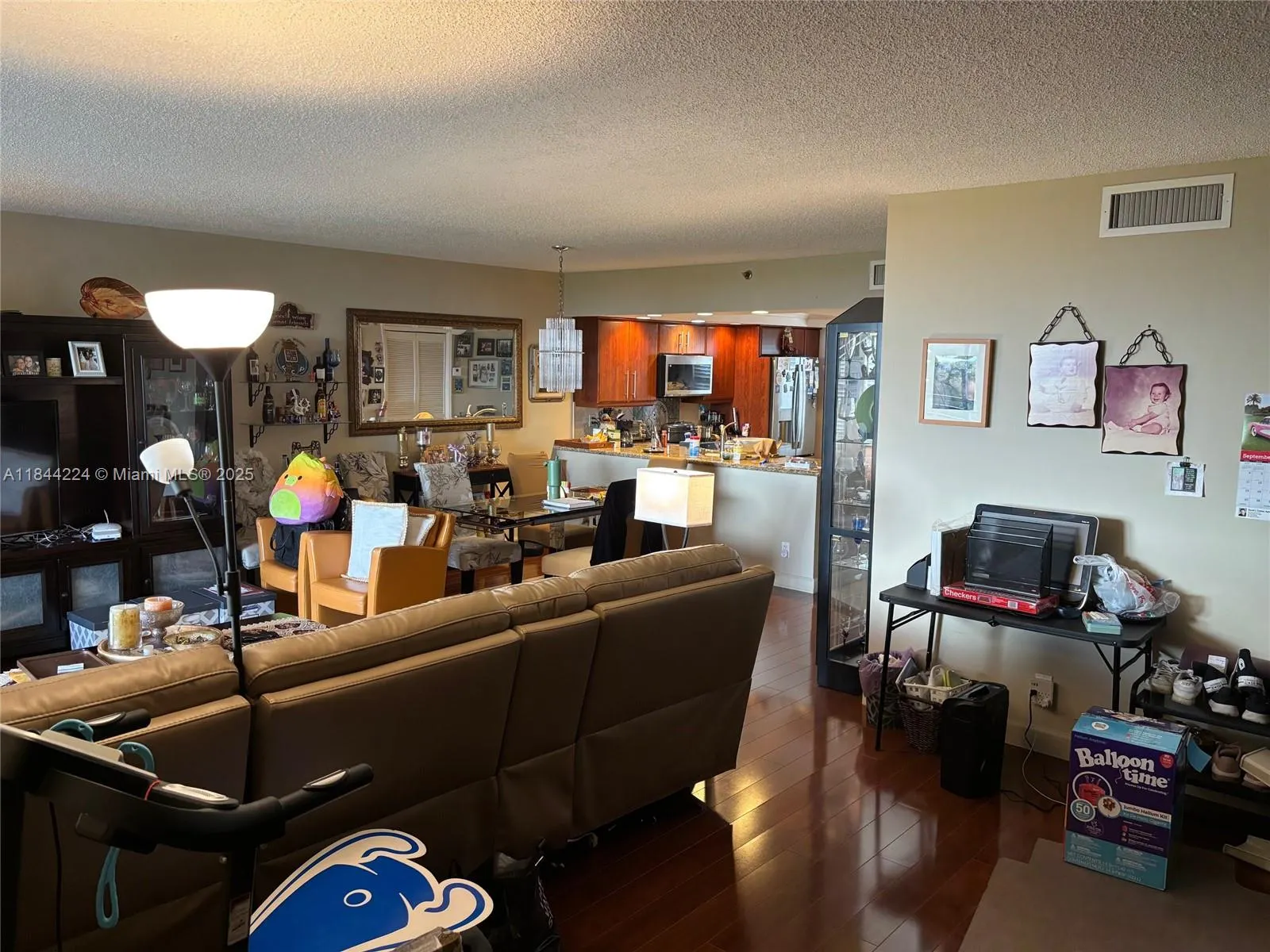 3507 Oaks Way, #805