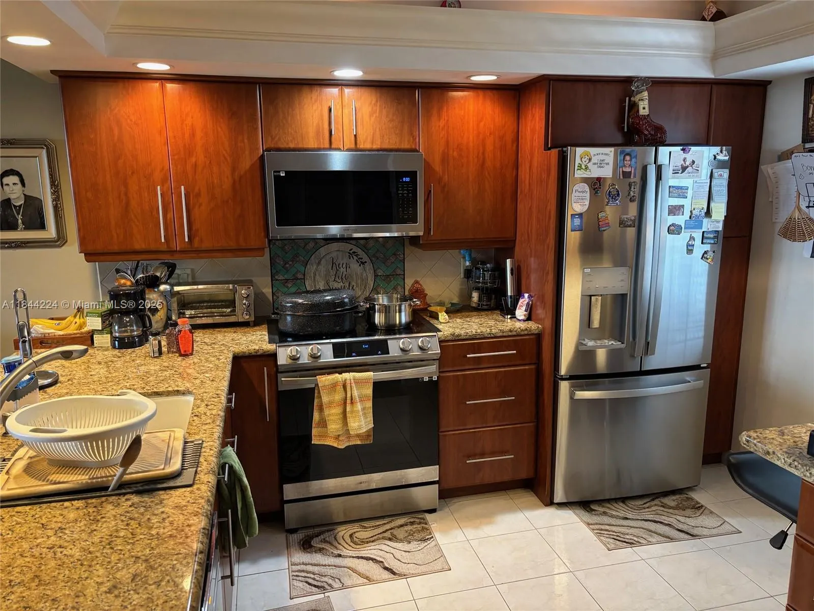 3507 Oaks Way, #805