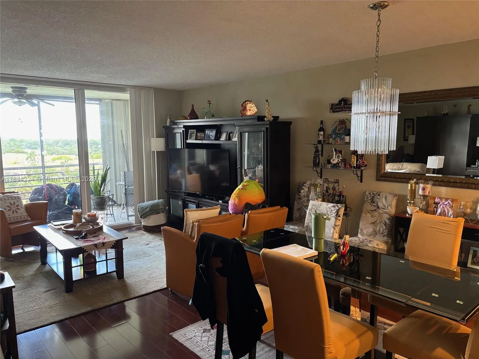 3507 Oaks Way, #805