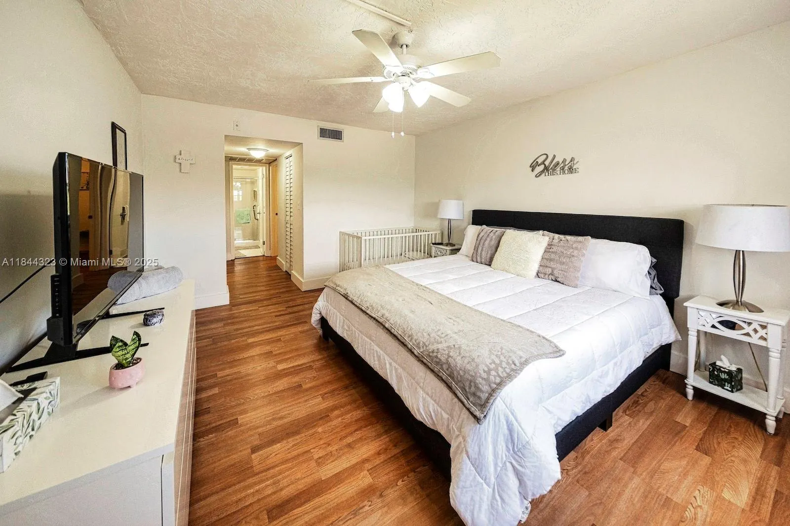 7300 NW 17th St, #415