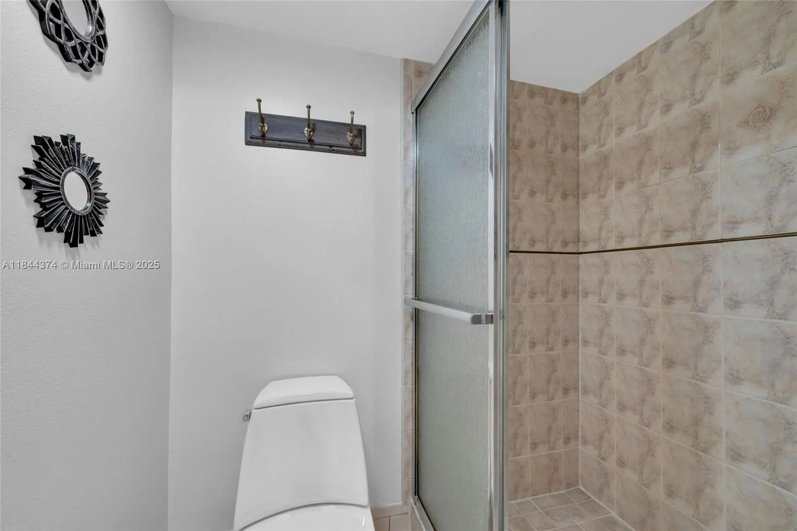 6600 Cypress Rd, #106