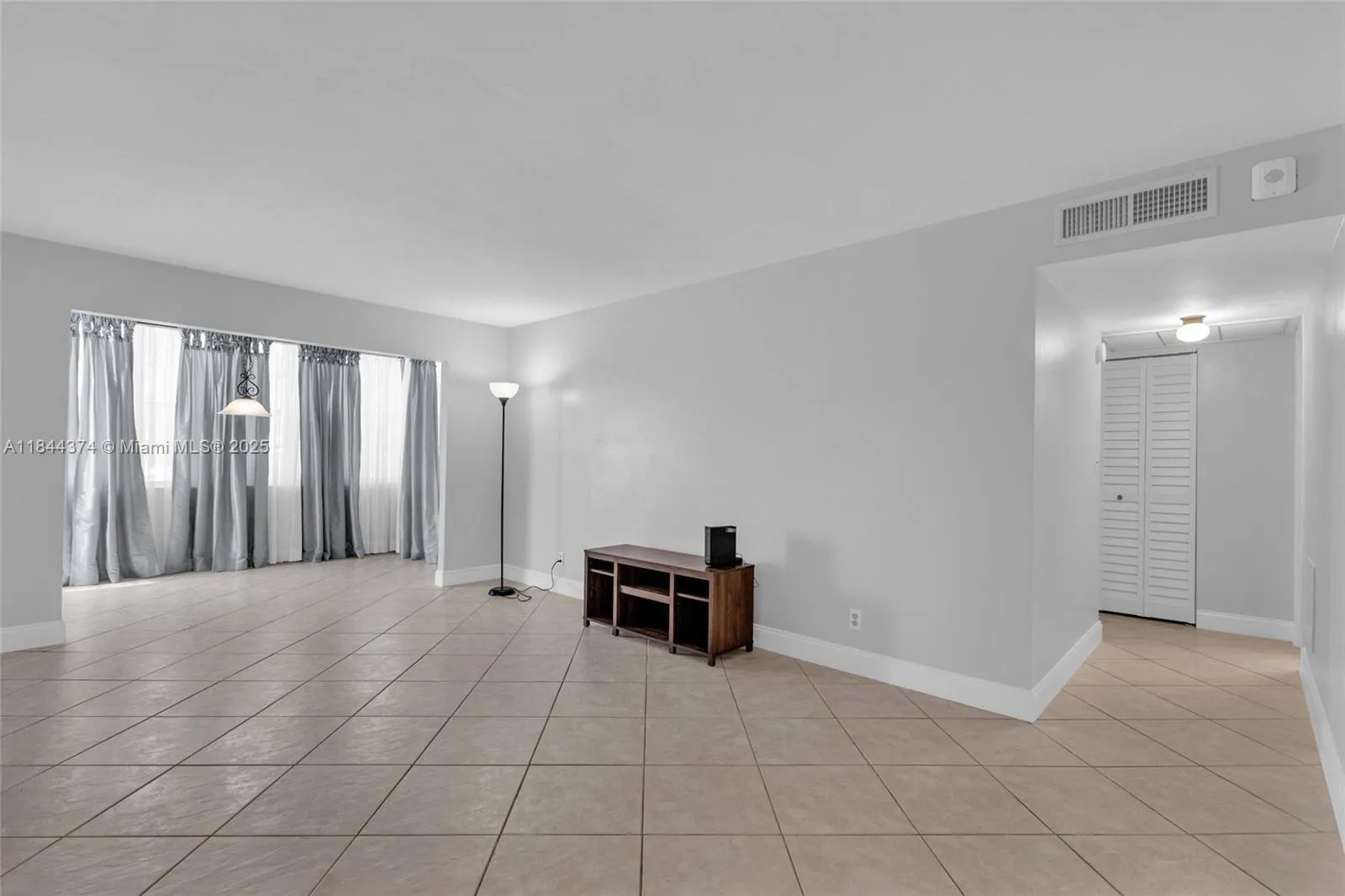 6600 Cypress Rd, #106