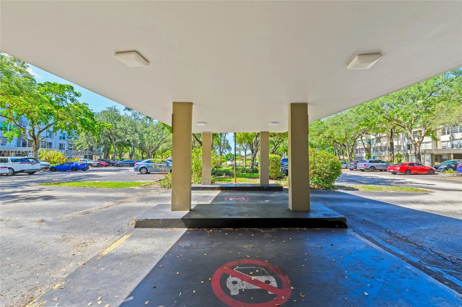 6600 Cypress Rd, #106