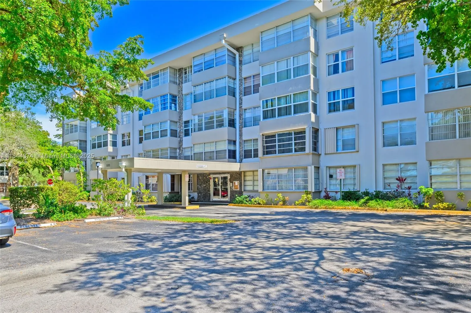 6600 Cypress Rd, #106