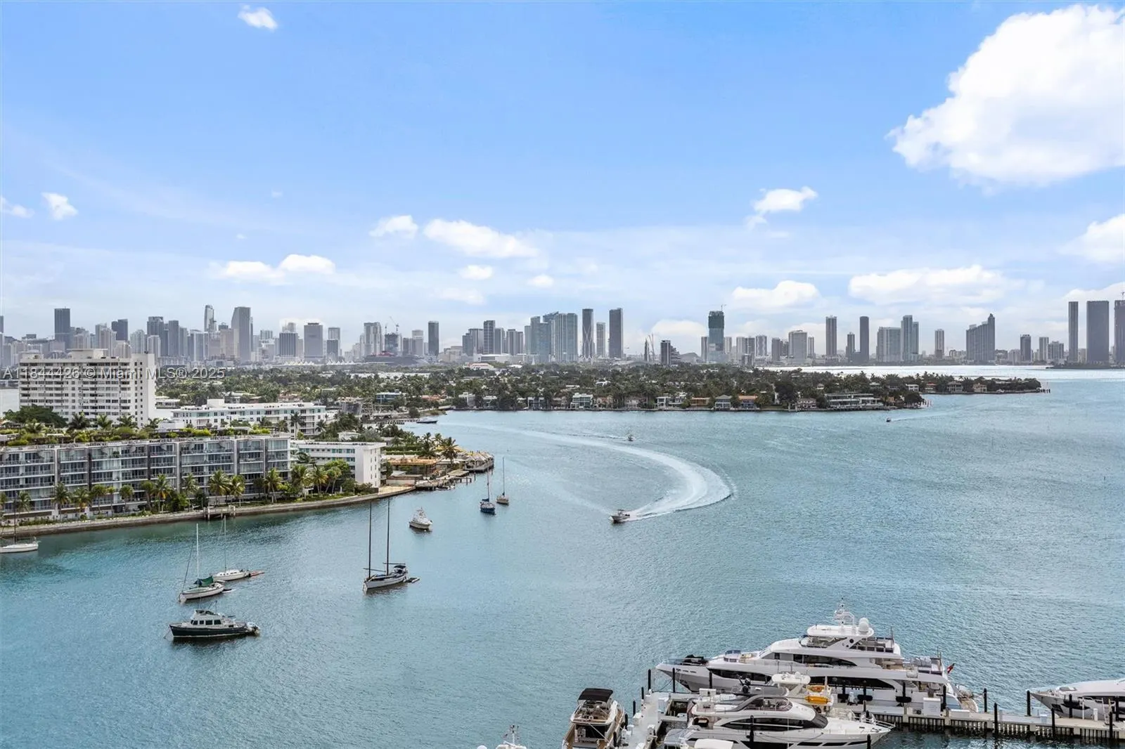 1800 Sunset Harbour Drive, #1702/4
