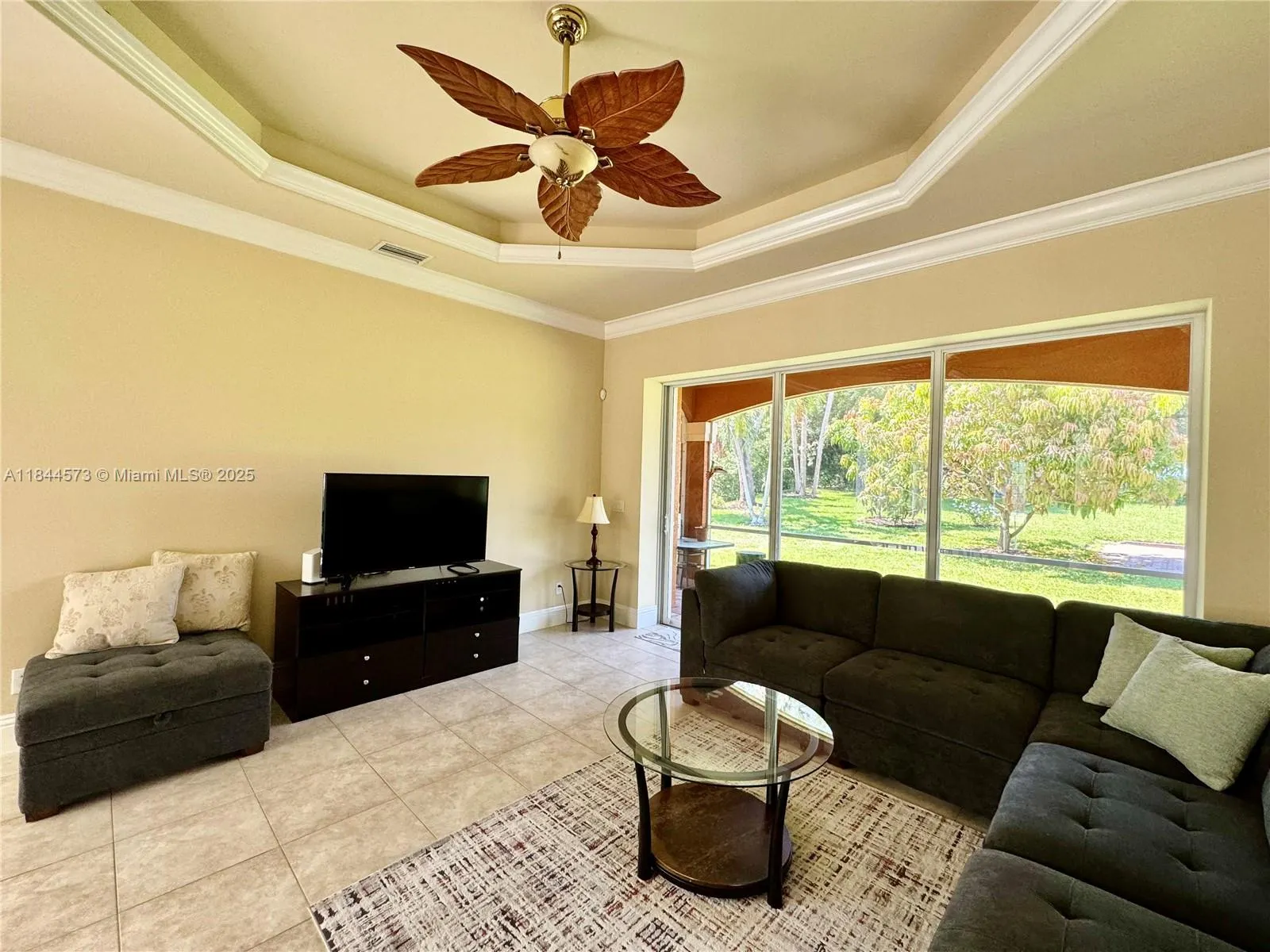 1740 Ludlow Rd, #1740