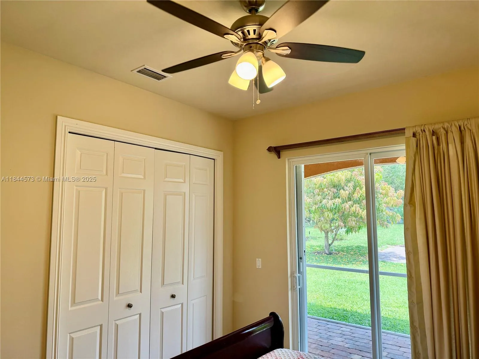 1740 Ludlow Rd, #1740