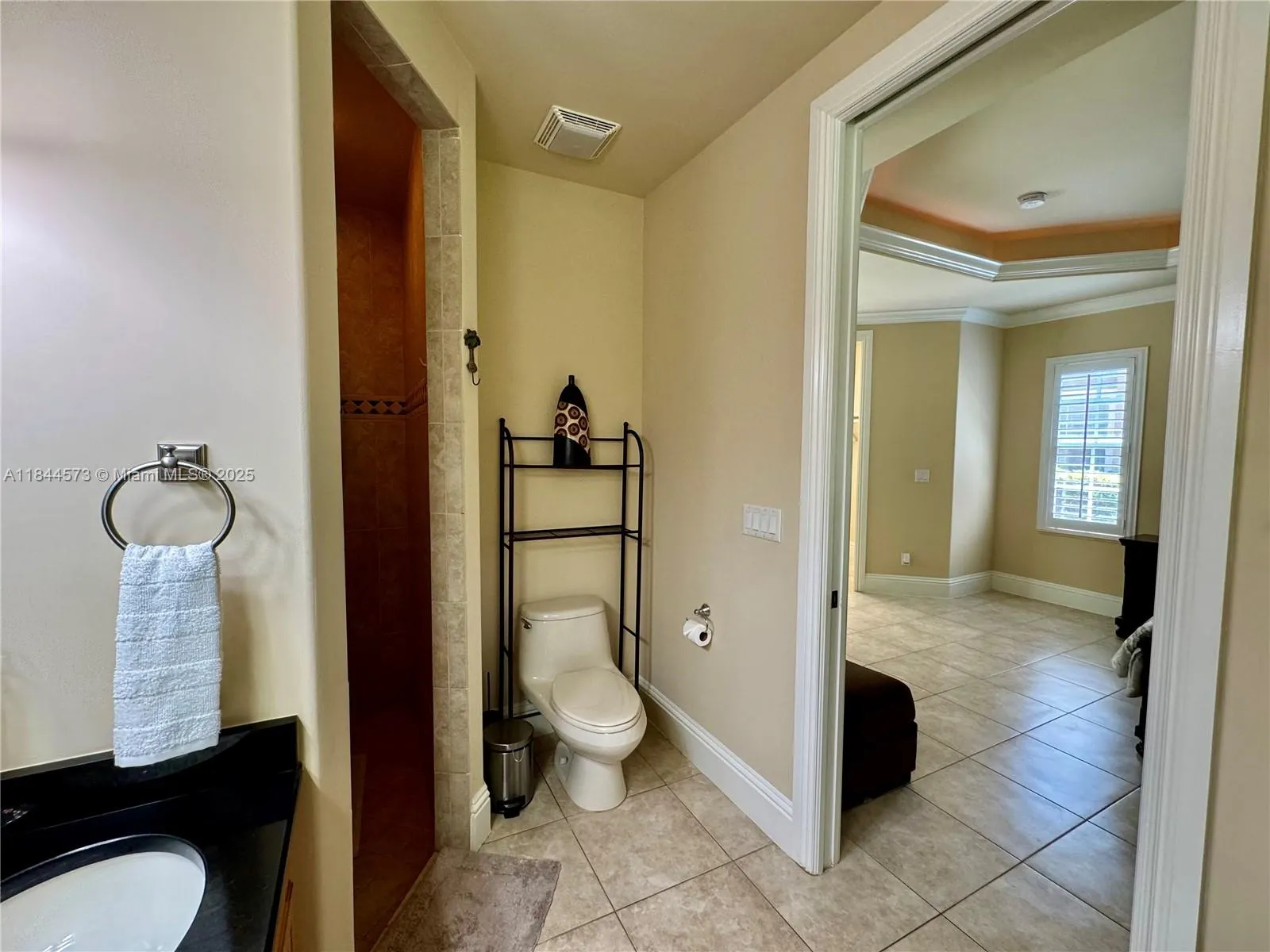 1740 Ludlow Rd, #1740