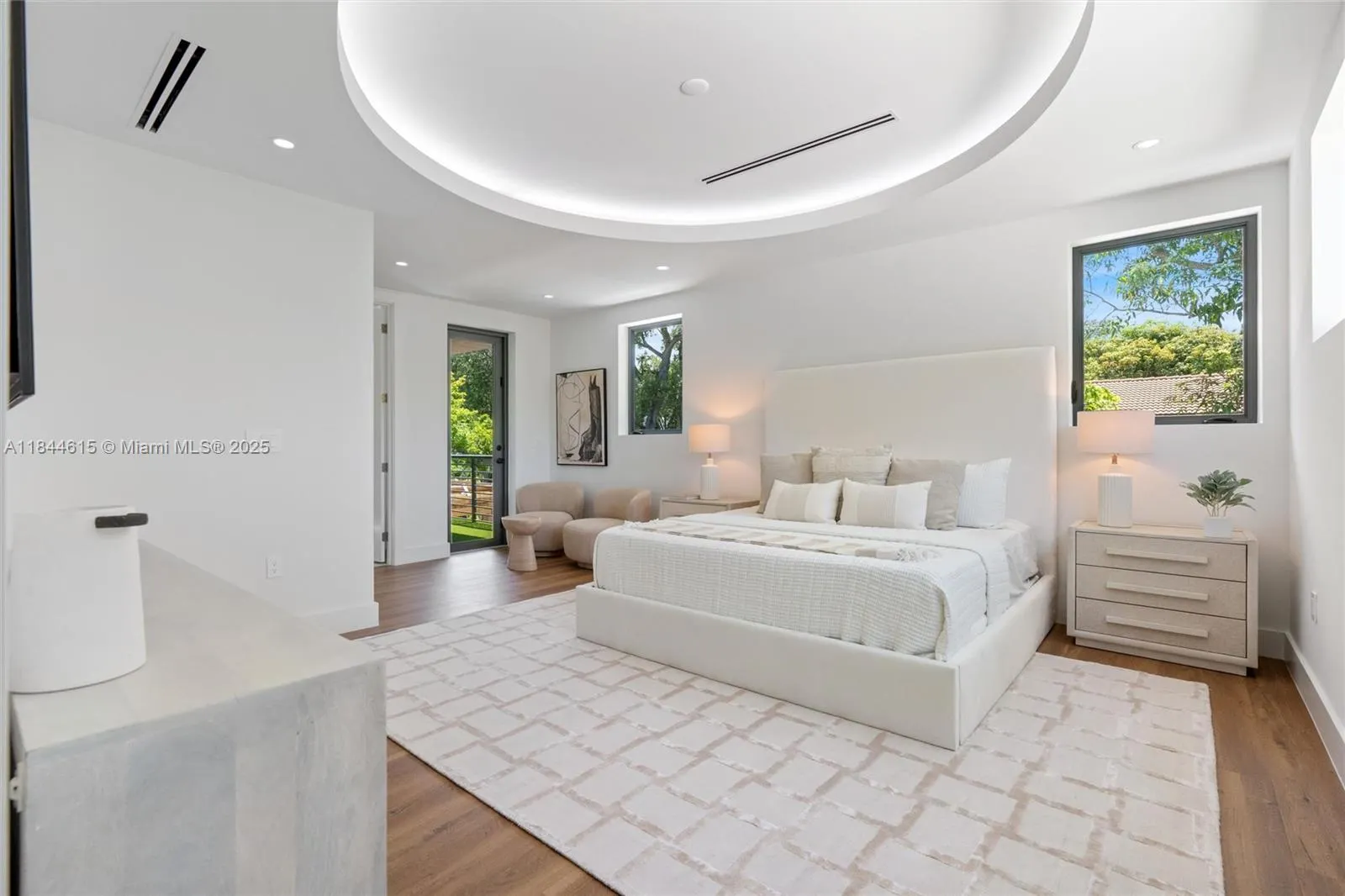 807 SW 12th Ave