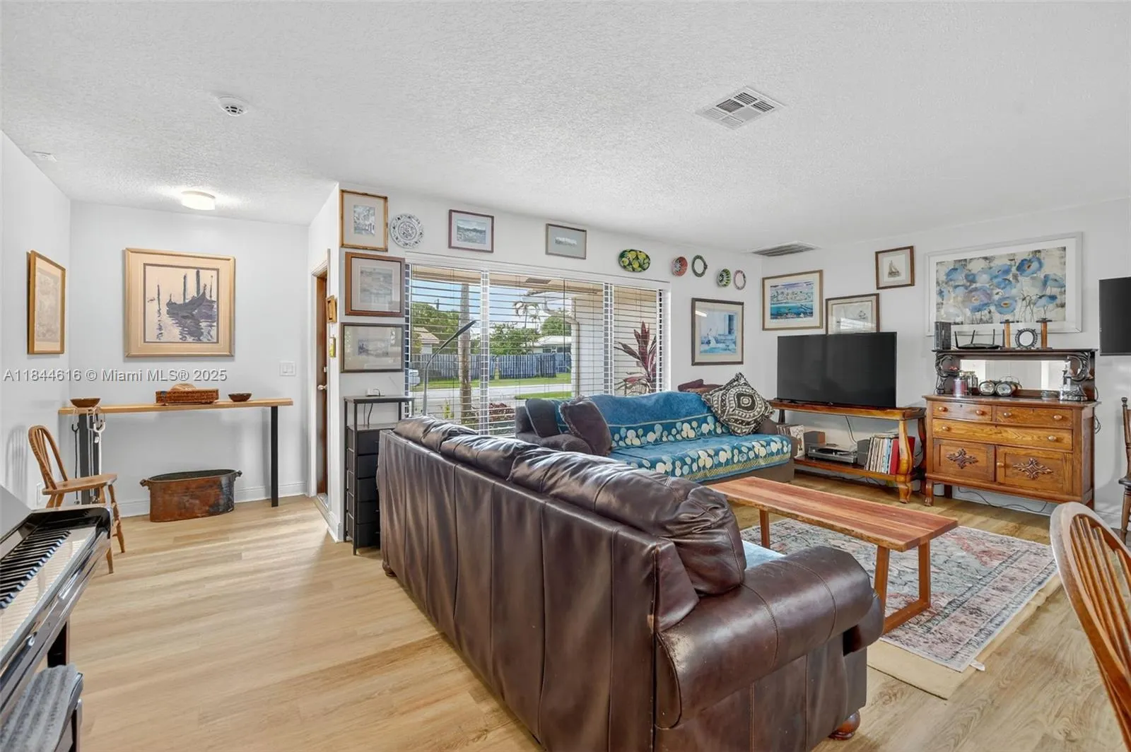 999 NW 16th Ter