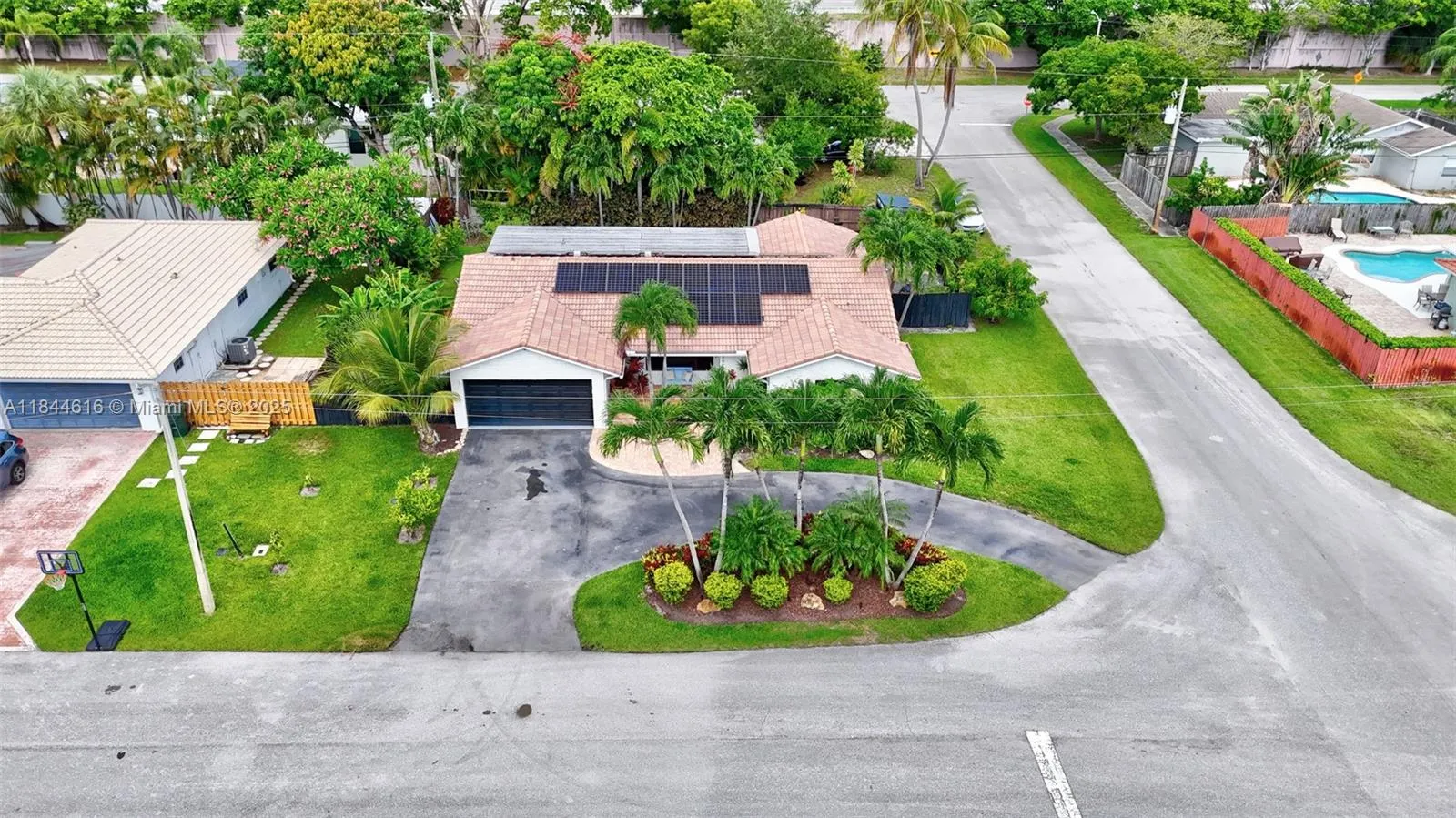 999 NW 16th Ter