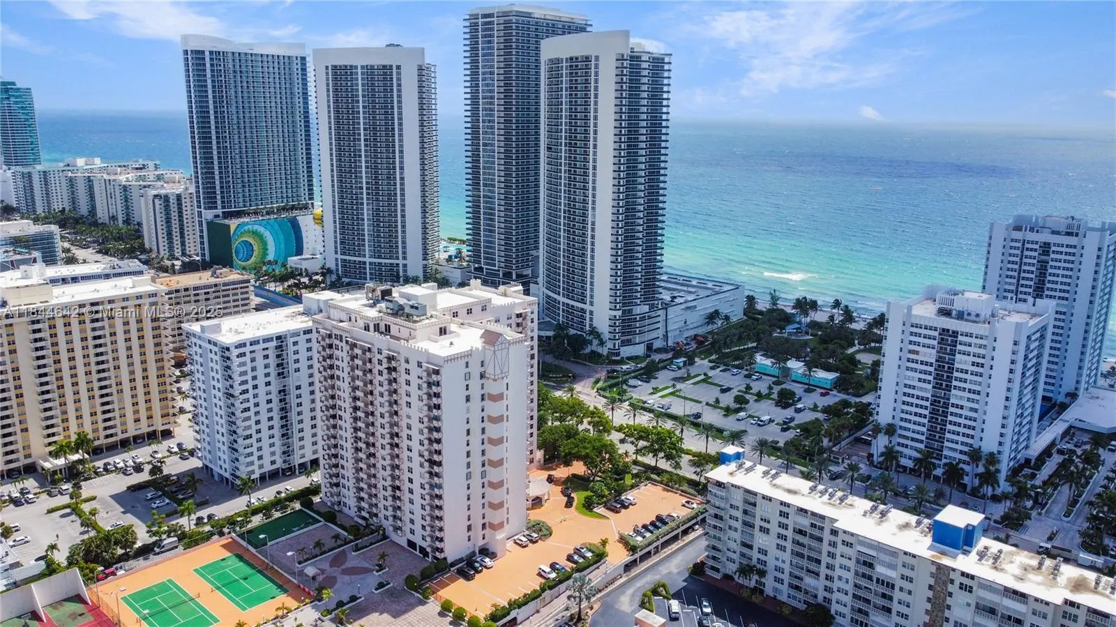 1865 S Ocean Dr, #4H