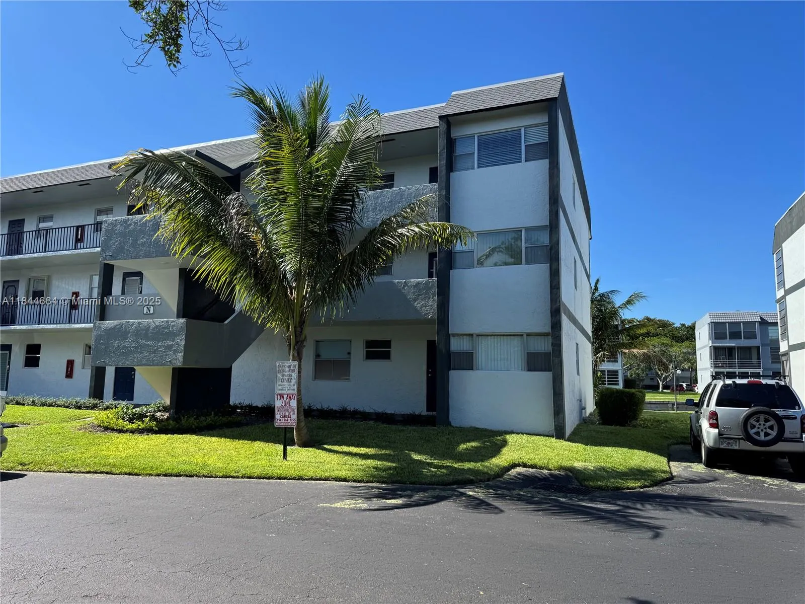8330 Sands Point Blvd, #N210